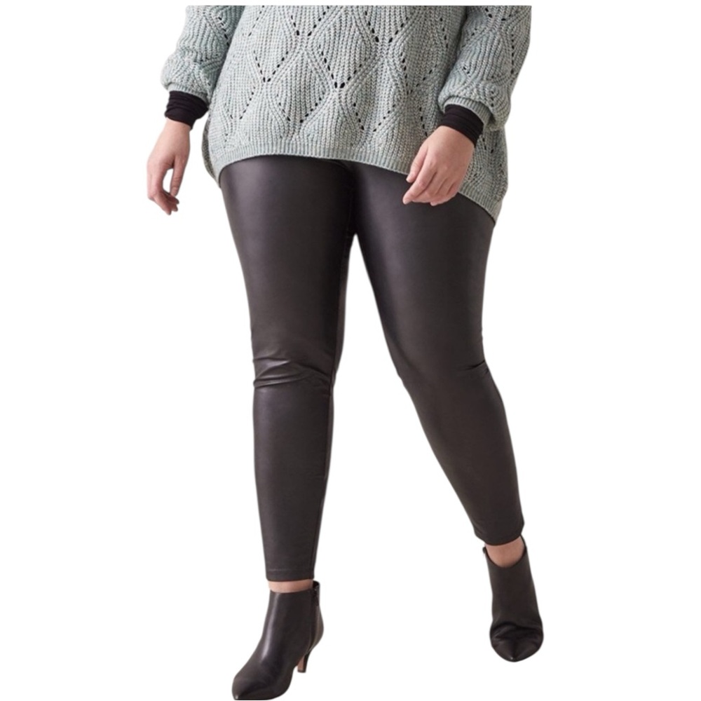 Addition Elle Faux Leather Leggings Plus Size 26-28 NWT